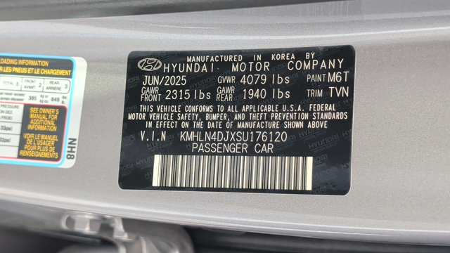 Certified 2025 Hyundai Elantra Limited FWD image 29