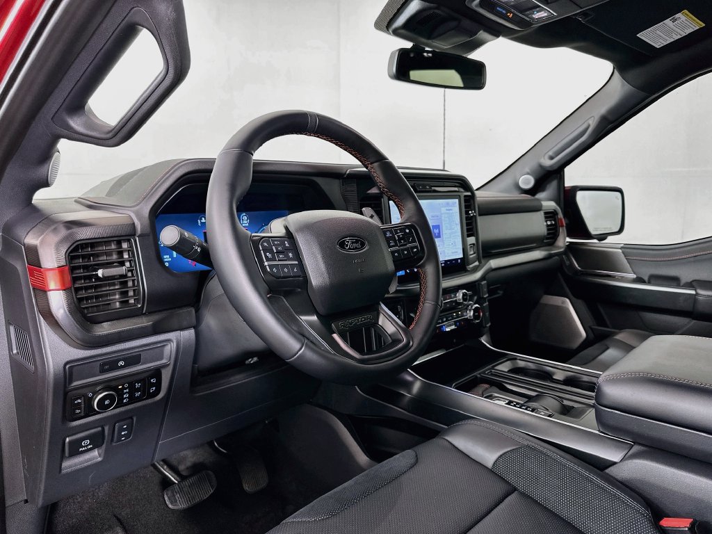 Used 2025 Ford F150 Raptor AWD/4WD image 9