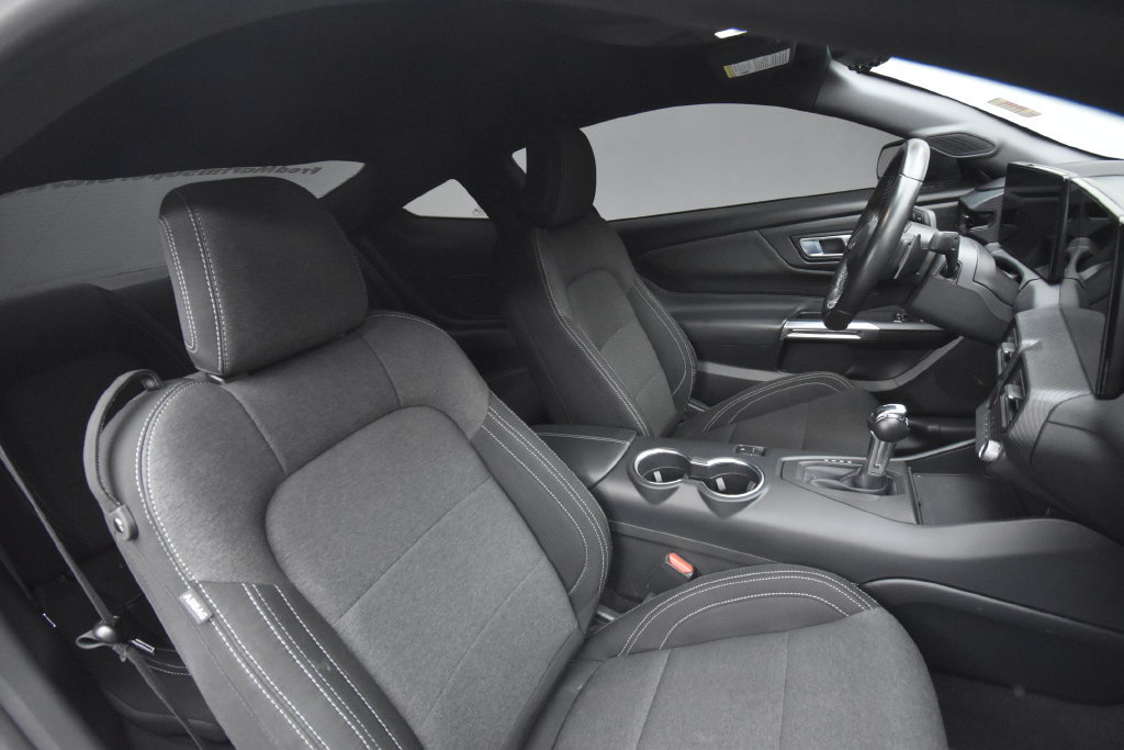 Used 2024 Ford Mustang GT RWD image 14