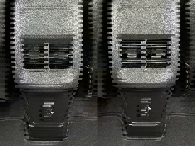 Used 2023 GMC Terrain SLE w/ Driver Convenience Package image 30