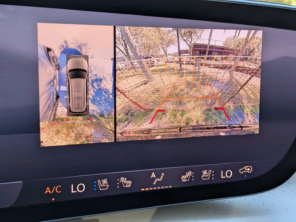 Used 2027 Buick Enclave Avenir w/ LPO, Illumination Package FWD image 22