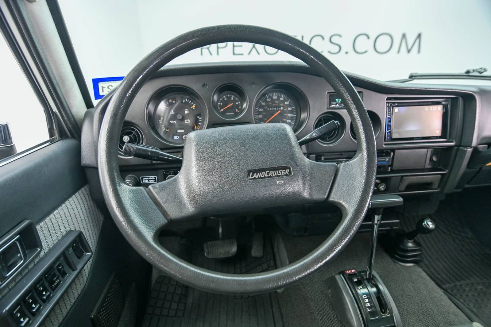 Used 1988 Toyota Land Cruiser AWD/4WD image 19