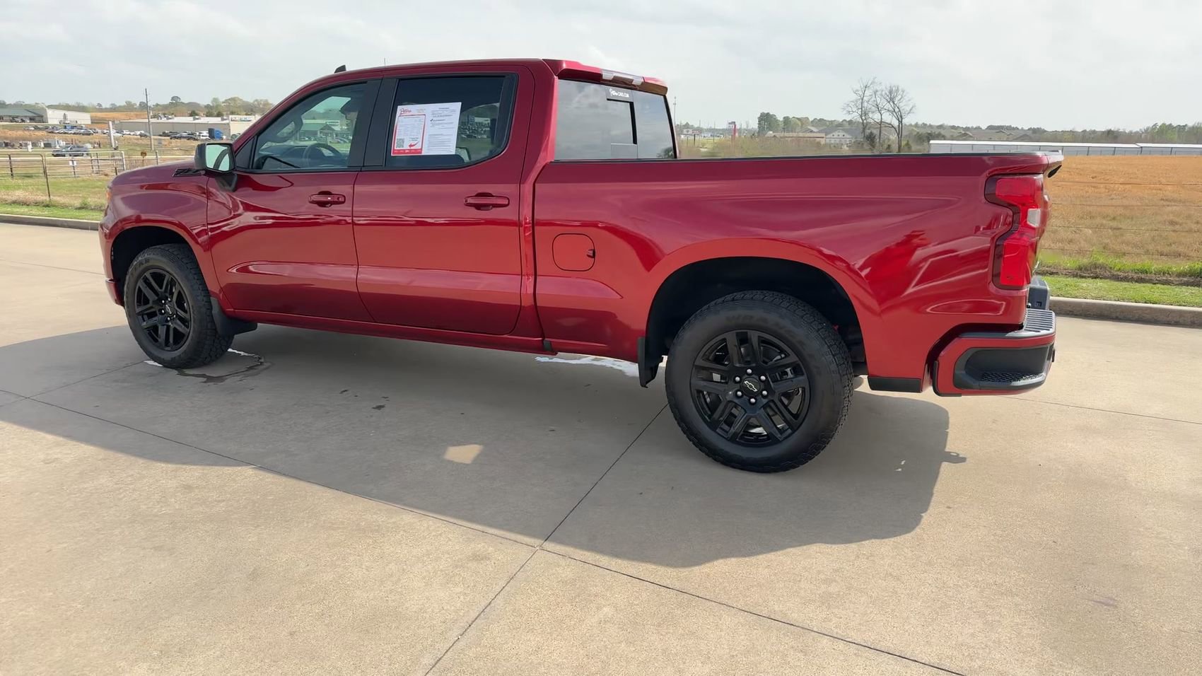 Used 2023 Chevrolet Silverado 1500 RST AWD/4WD image 5