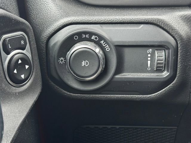 Certified 2023 Jeep Wrangler Sport S image 24