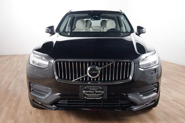 Certified 2023 Volvo XC90 B6 Core w/ Protection Package Premier AWD/4WD image 2