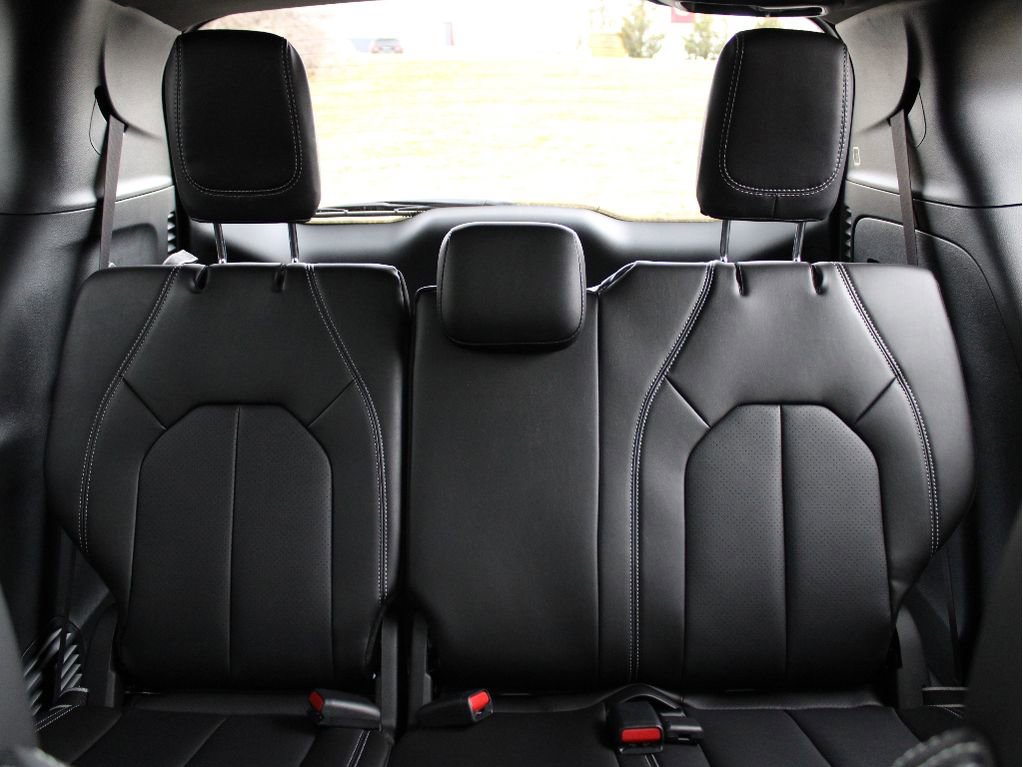 New 2026 Chrysler Pacifica Select image 35