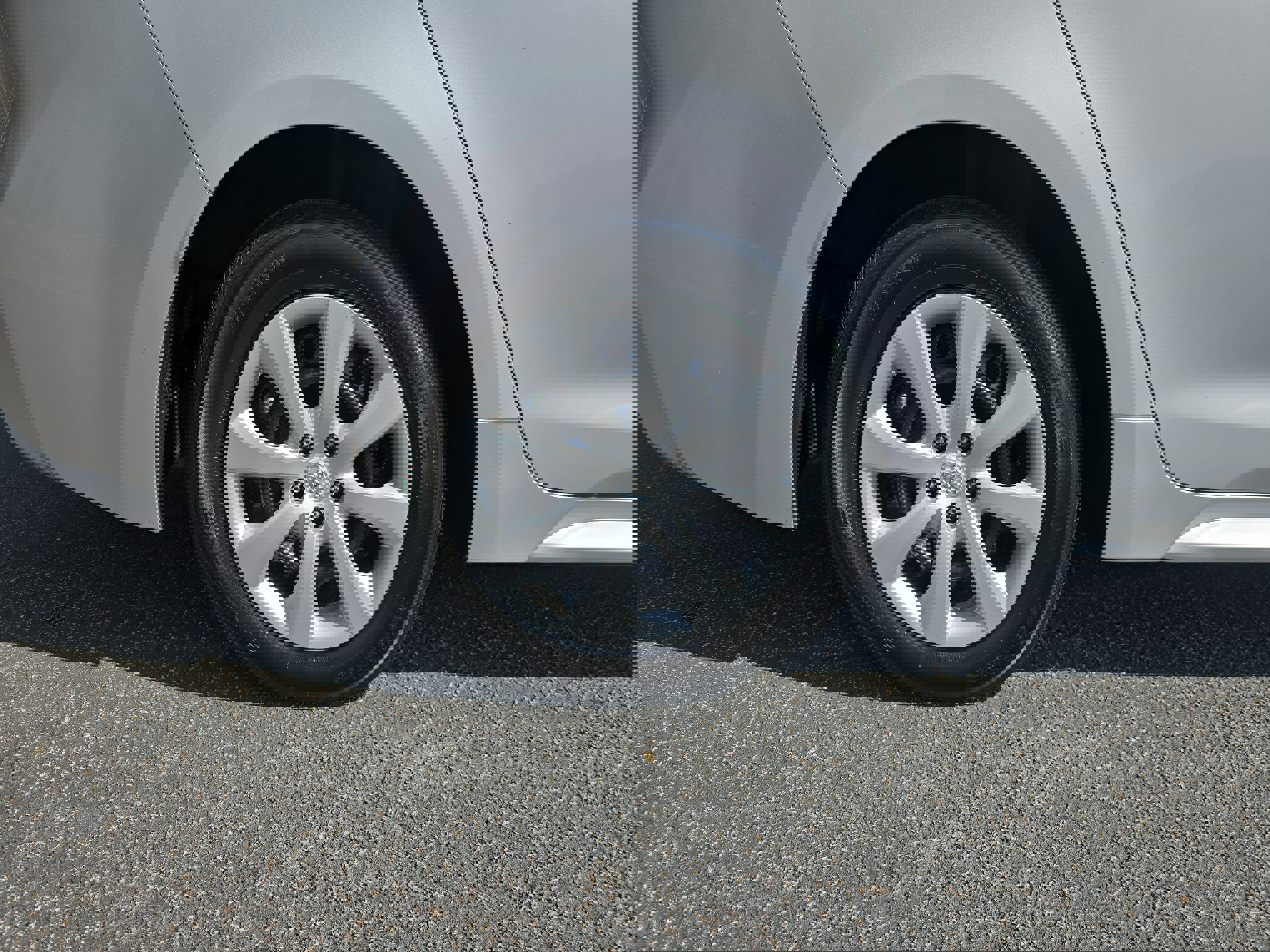 Used 2024 Toyota Corolla LE image 34