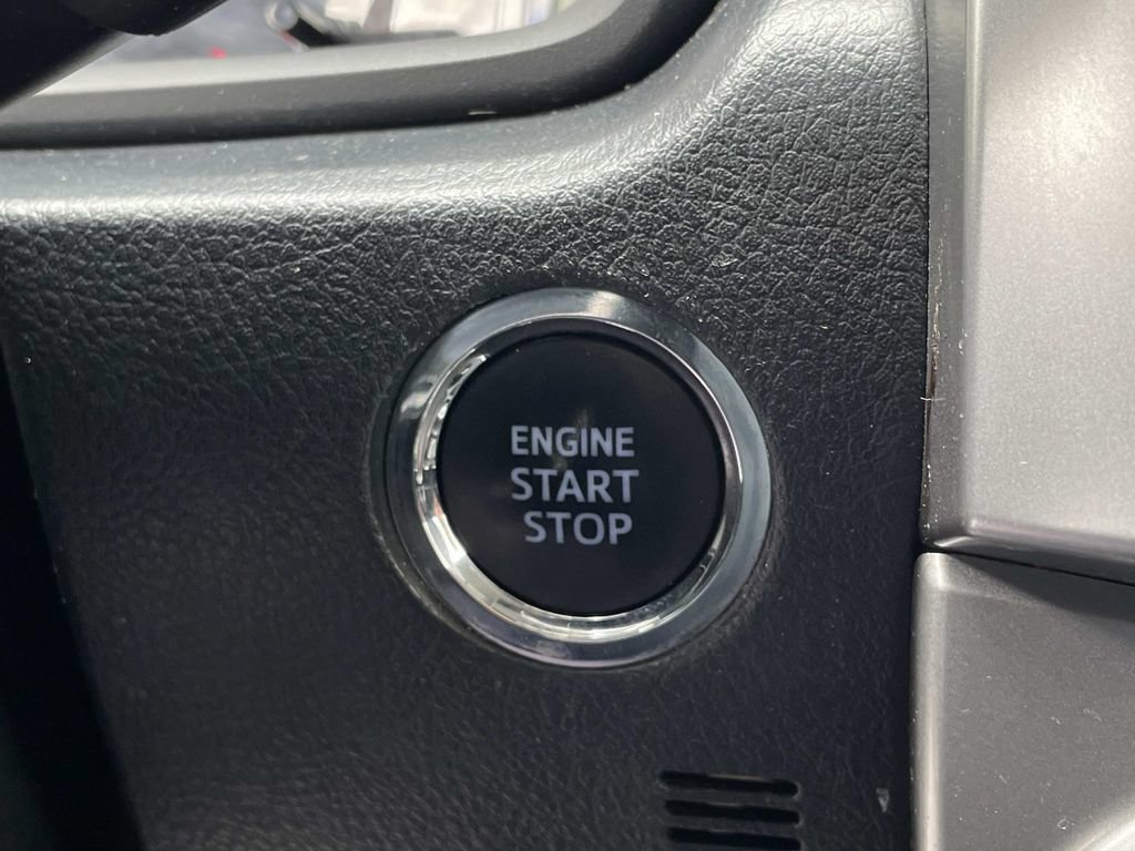 Used 2022 Toyota 4Runner SR5 RWD image 16