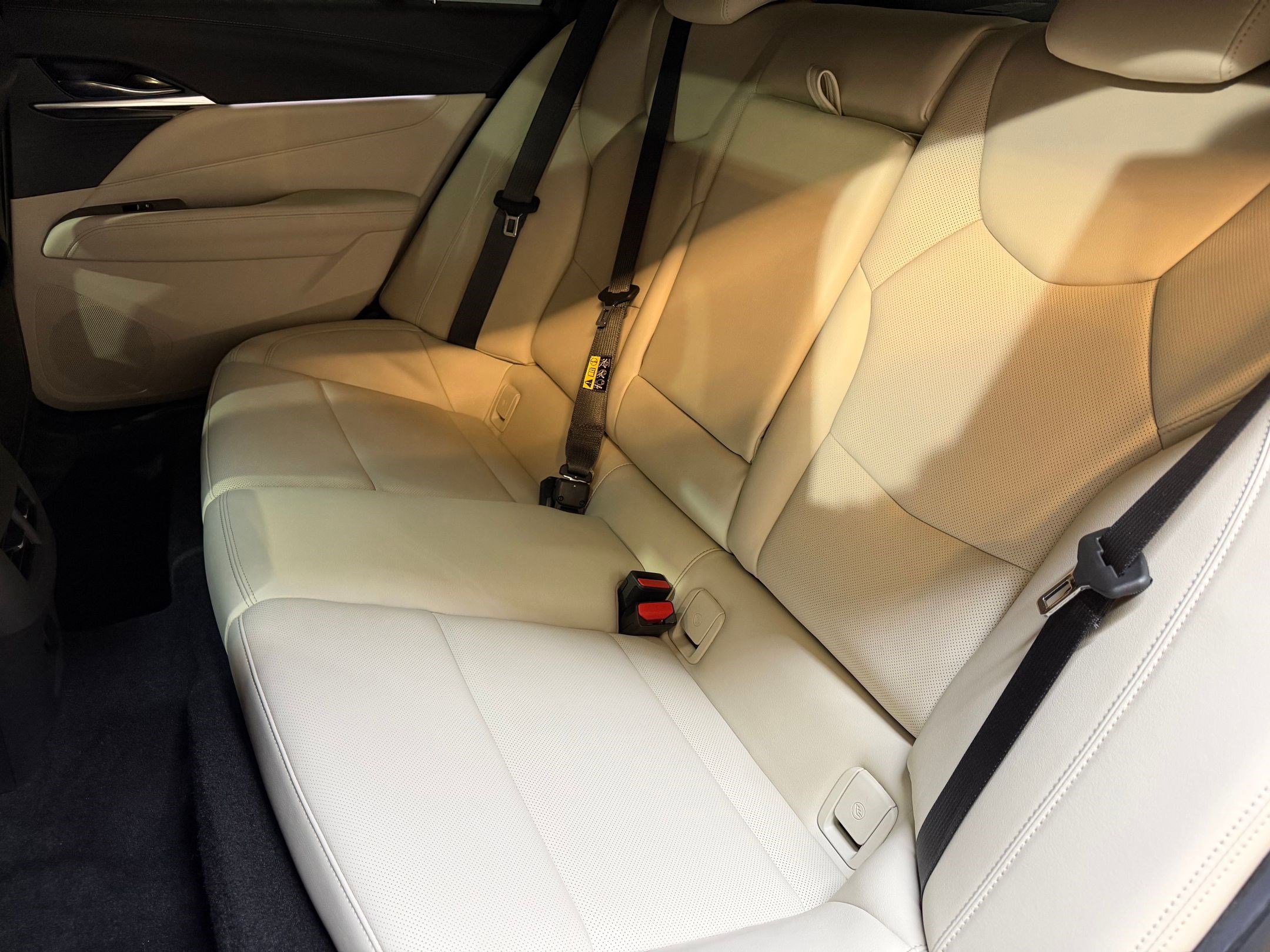 Certified 2023 Cadillac CT4 Premium Luxury w/ Climate Package image 40