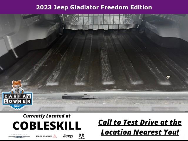 Used 2023 Jeep Gladiator Sport AWD/4WD image 12