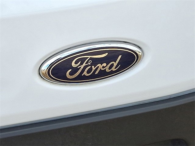 Used 2023 Ford Transit 350 XLT image 28