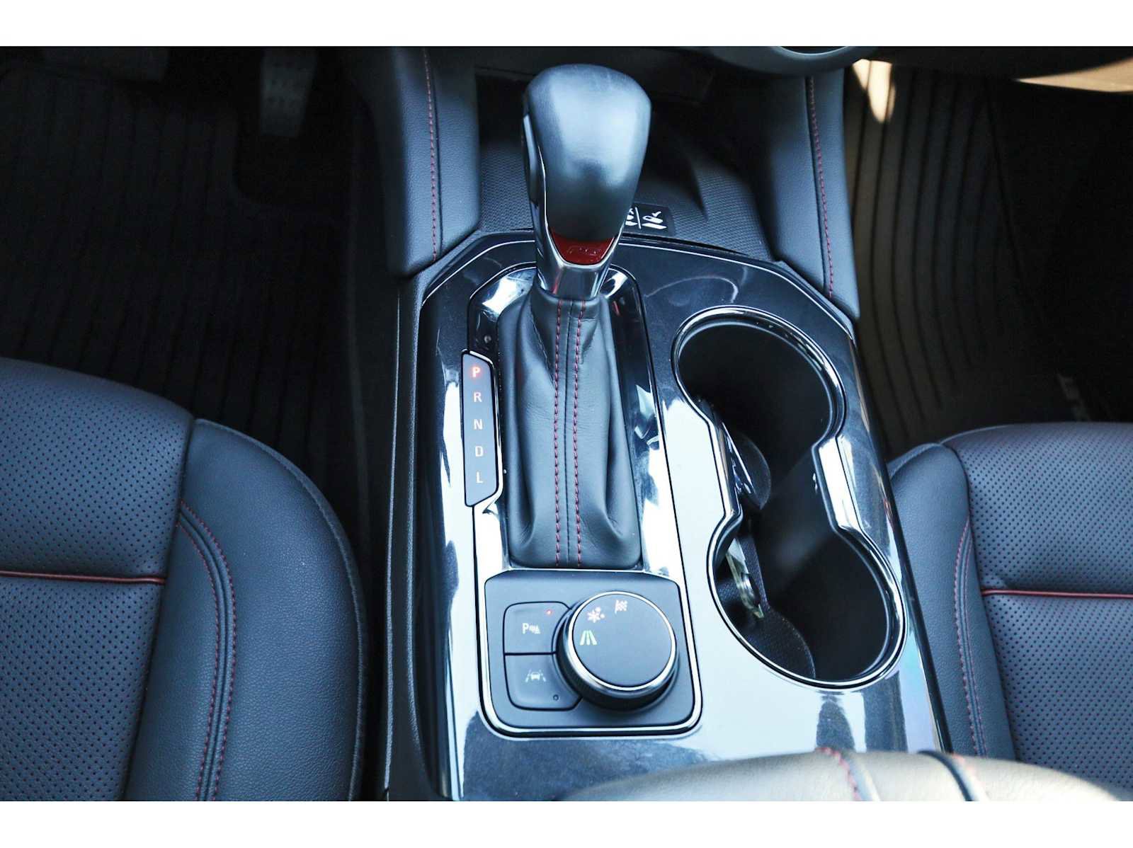 Used 2025 Chevrolet Blazer RS w/ Driver Confidence II Package image 25