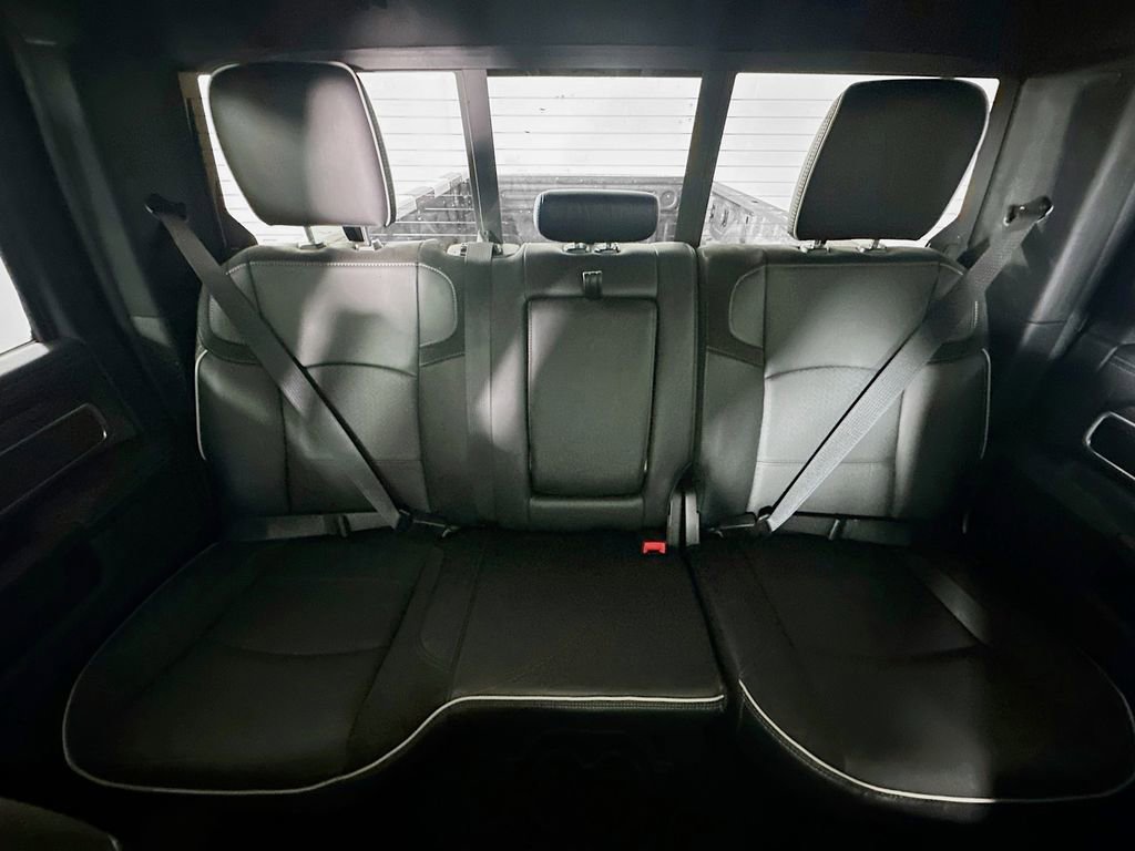 New 2026 RAM 2500 Laramie AWD/4WD image 10