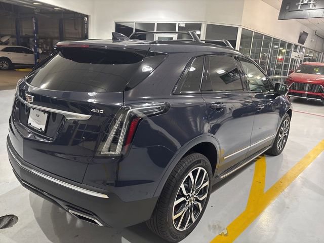 Certified 2025 Cadillac XT5 Sportv w/ Technology Package image 6