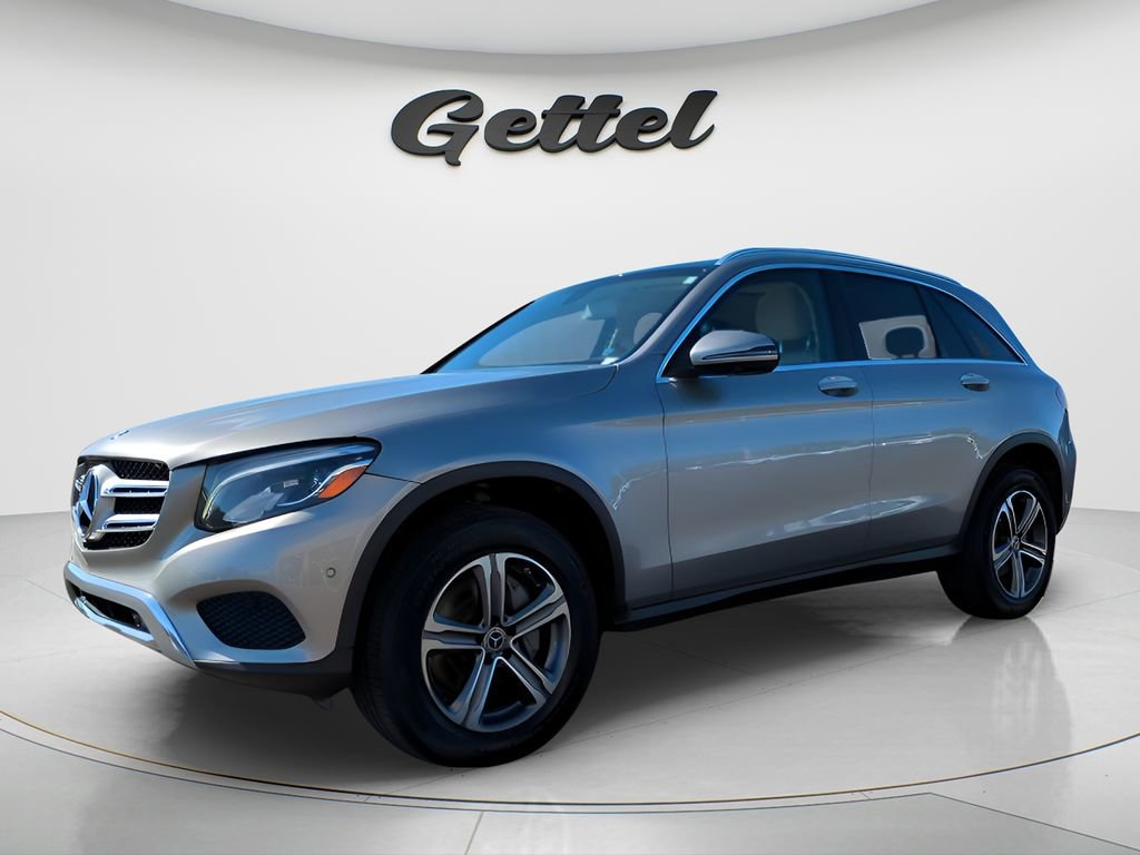 Used 2019 Mercedes-Benz GLC 300 4MATIC image 1