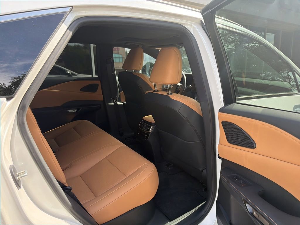 Certified 2024 Lexus RX 350 Premium w/ Accessory Package (Z1) FWD image 15