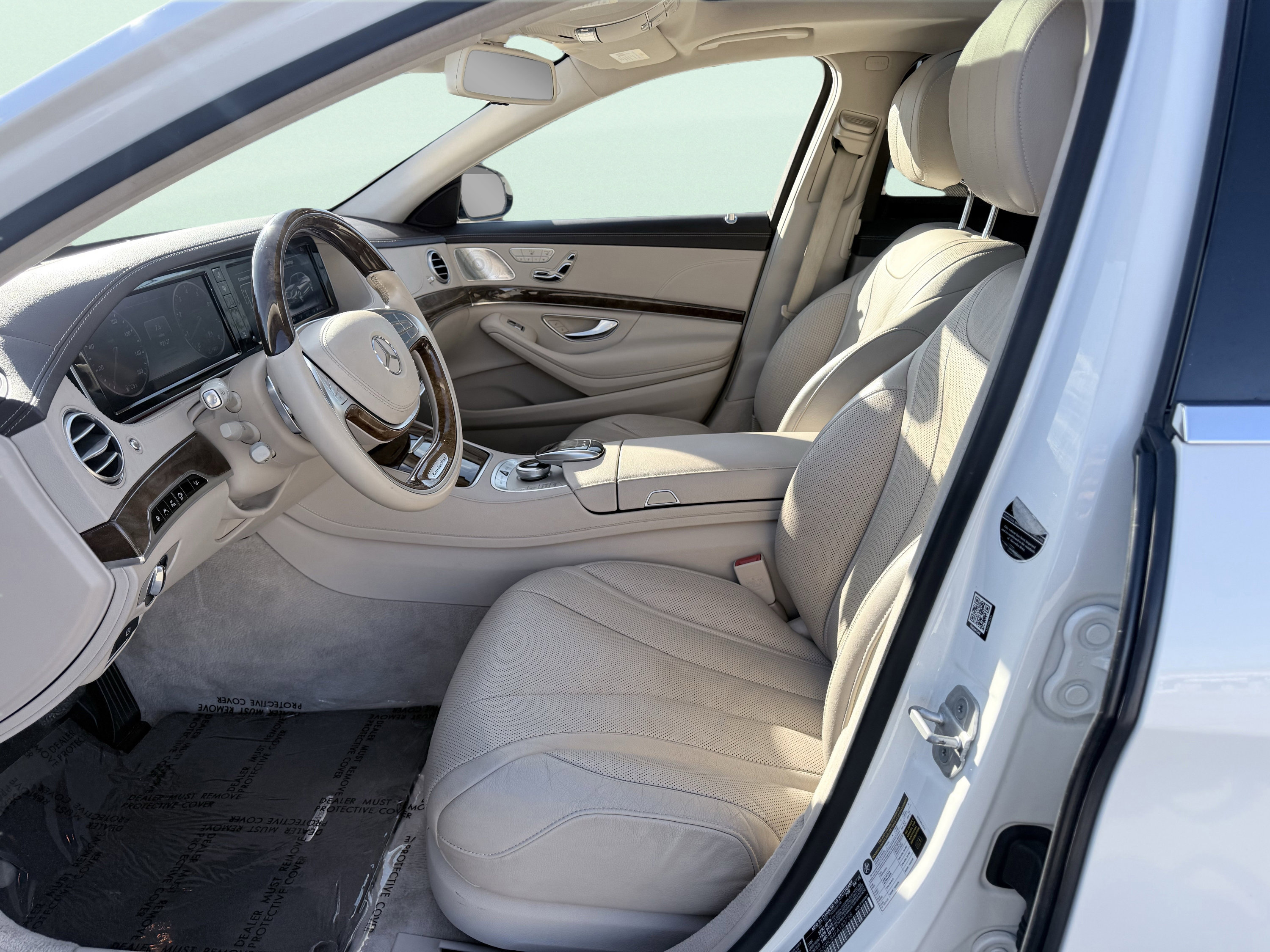 Used 2015 Mercedes-Benz S 550 Sedan w/ Premium 1 Package image 21