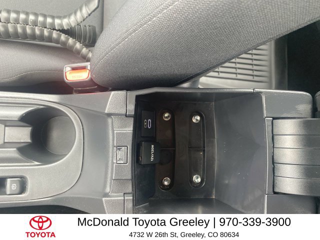 Used 2025 Toyota Corolla LE FWD image 21