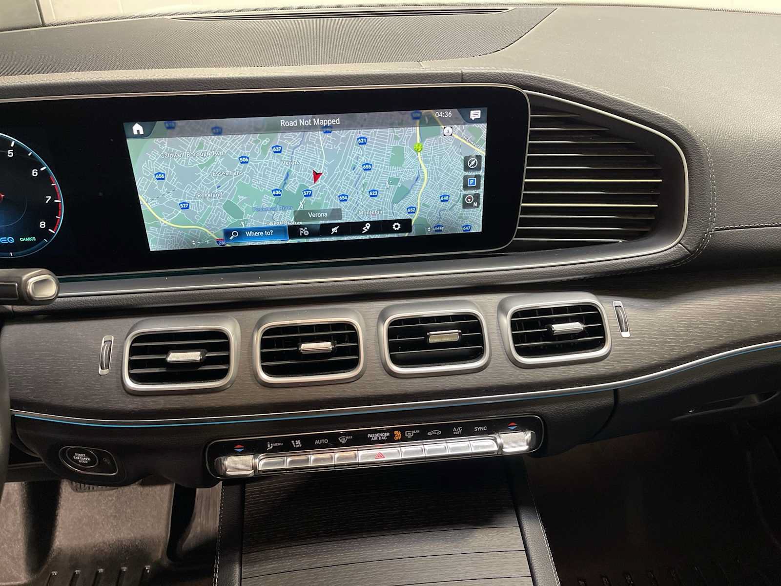 Used 2020 Mercedes-Benz GLS 450 4MATIC image 16