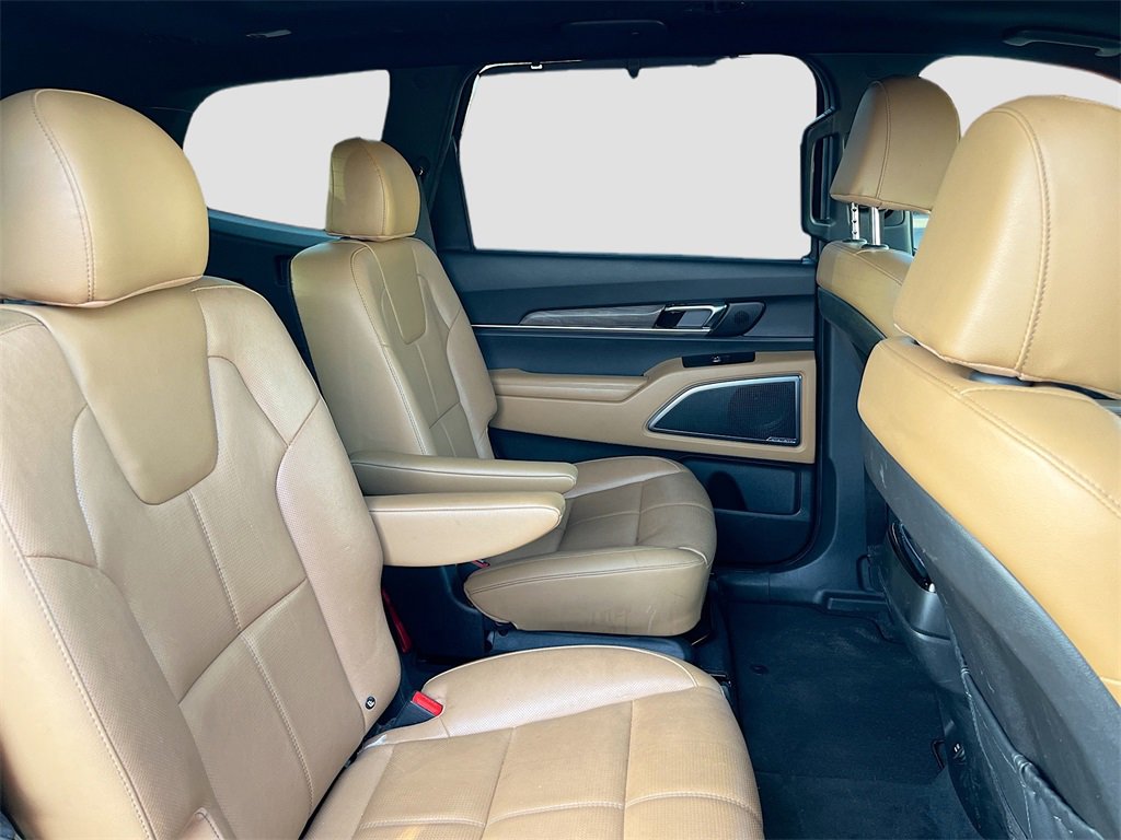 Used 2022 Kia Telluride SX image 30