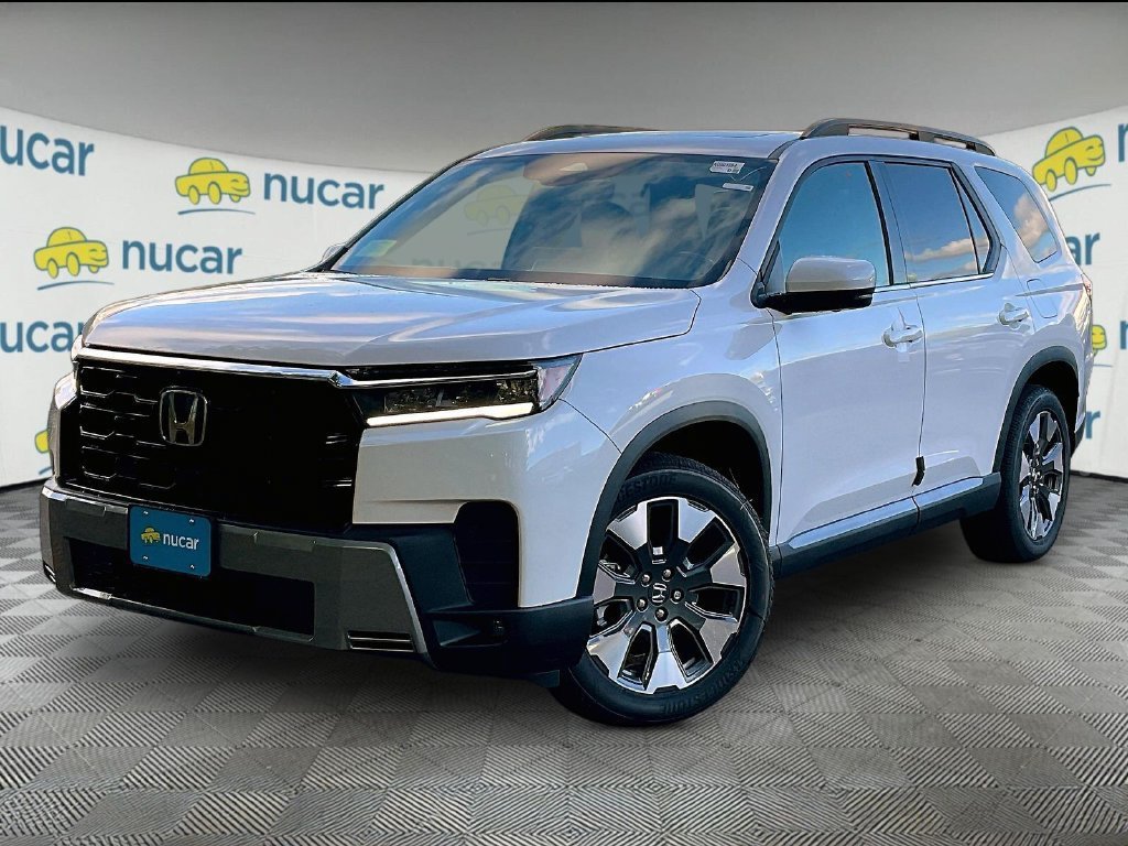 New 2026 Honda Pilot Touring image 4