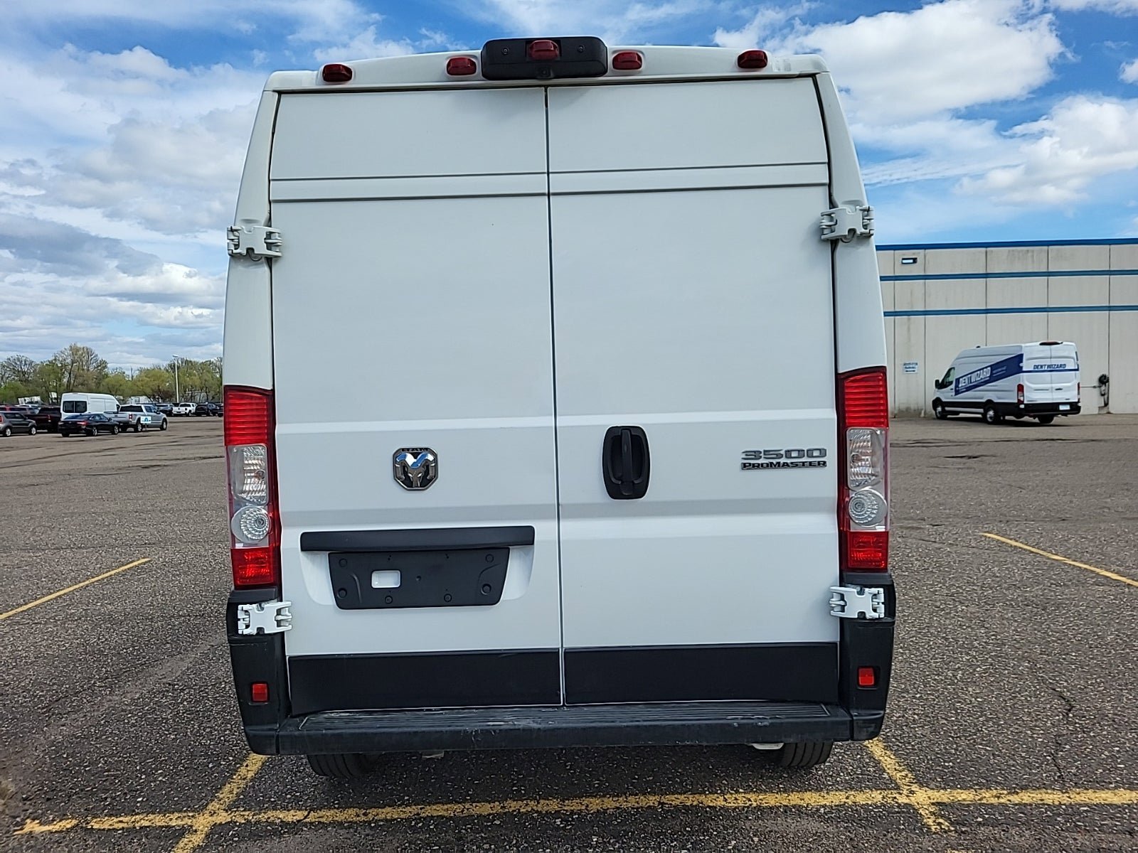 Used 2025 RAM ProMaster 3500 w/ Convenience Group FWD image 4