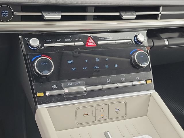 New 2026 Hyundai Santa Fe SE FWD image 14