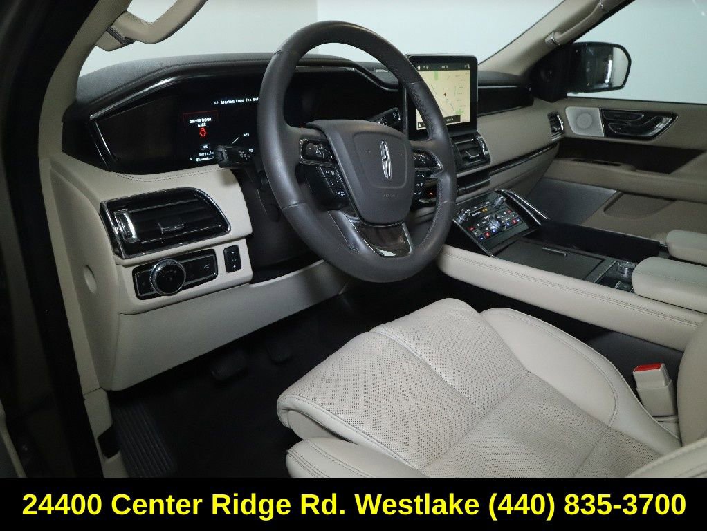 Used 2019 Lincoln Navigator Reserve AWD/4WD image 19