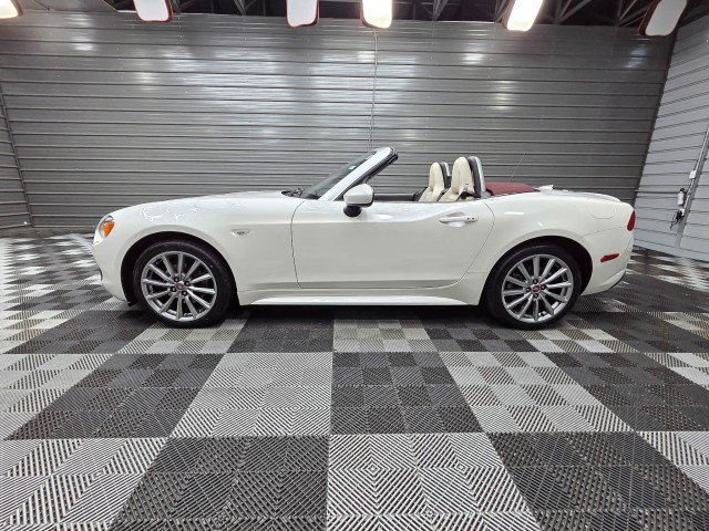 Used 2019 FIAT 124 Spider Lusso RWD image 9