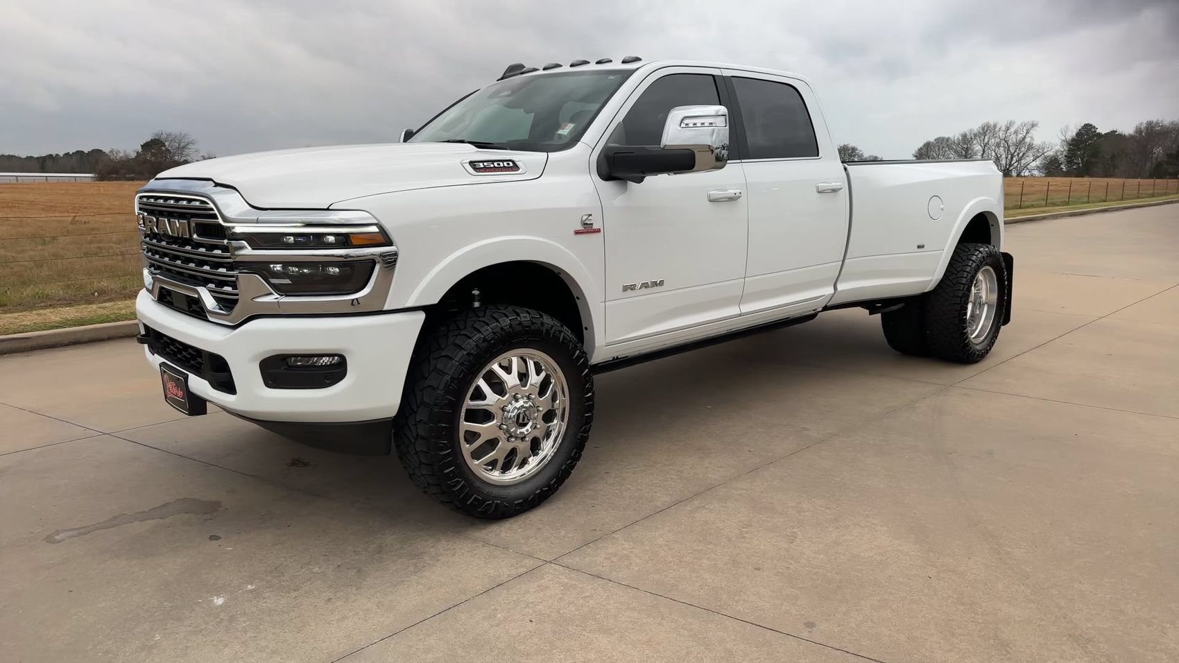 New 2025 RAM 3500 Longhorn AWD/4WD image 3