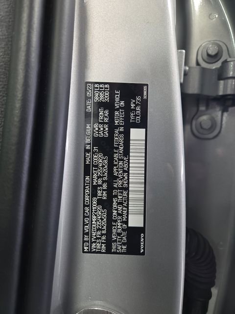 Used 2023 Volvo XC40 Recharge Ultimate image 43