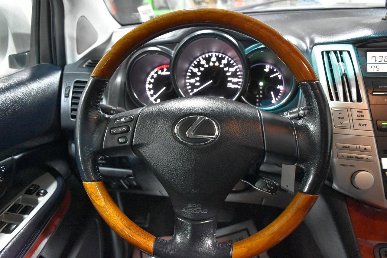 Used 2006 Lexus RX 330 image 12