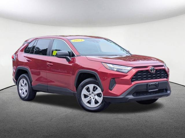 Used 2024 Toyota RAV4 LE AWD/4WD image 2