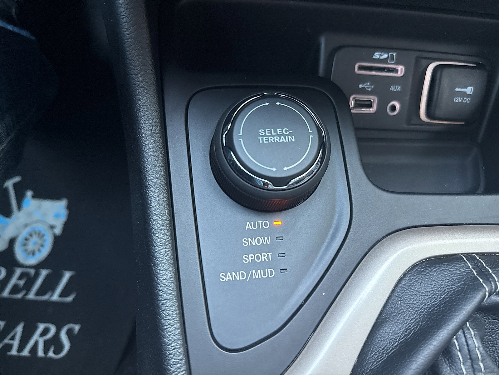 Used 2016 Jeep Cherokee Sport image 55