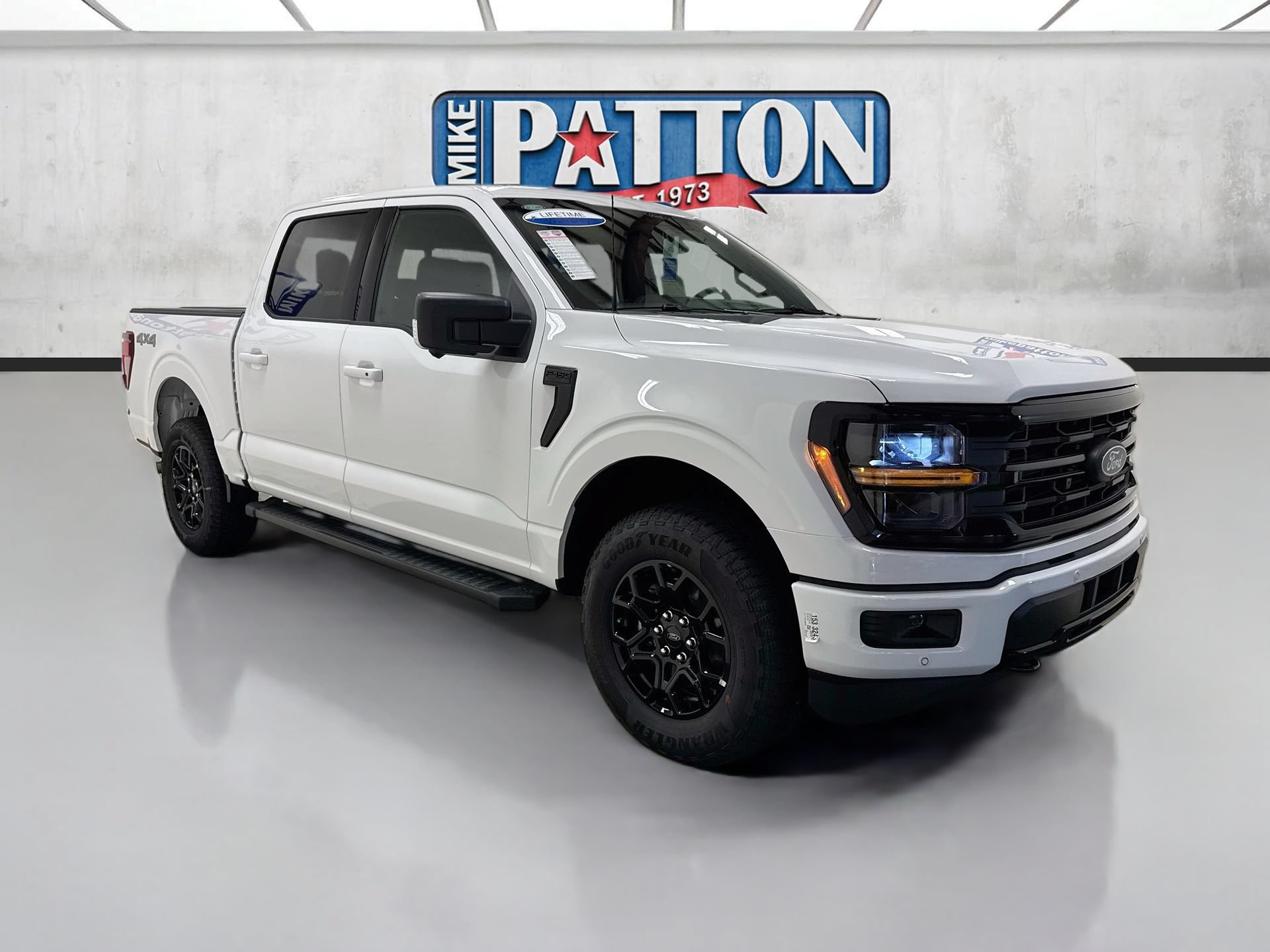 New 2026 Ford F150 XLT w/ Equipment Group 302A MID