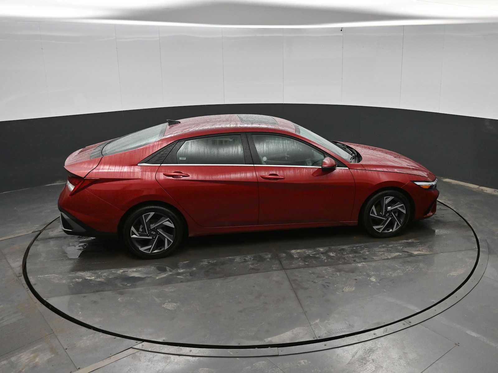 Certified 2025 Hyundai Elantra Limited image 29