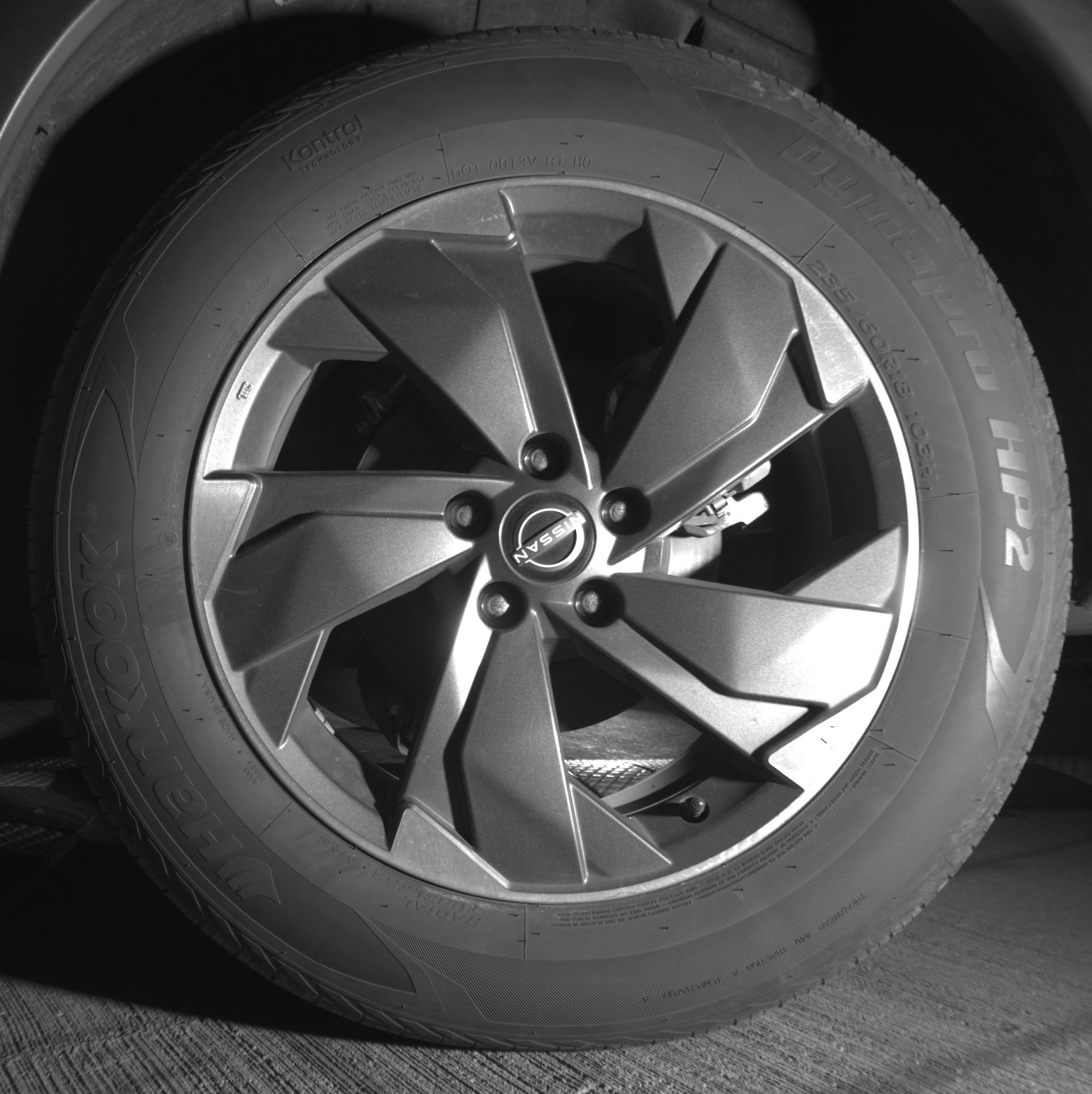 Used 2025 Nissan Rogue SV image 14