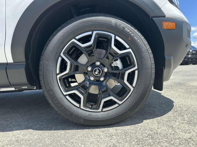 New 2025 Ford Bronco Sport Outer Banks w/ Outer Banks Tech Package+ image 12