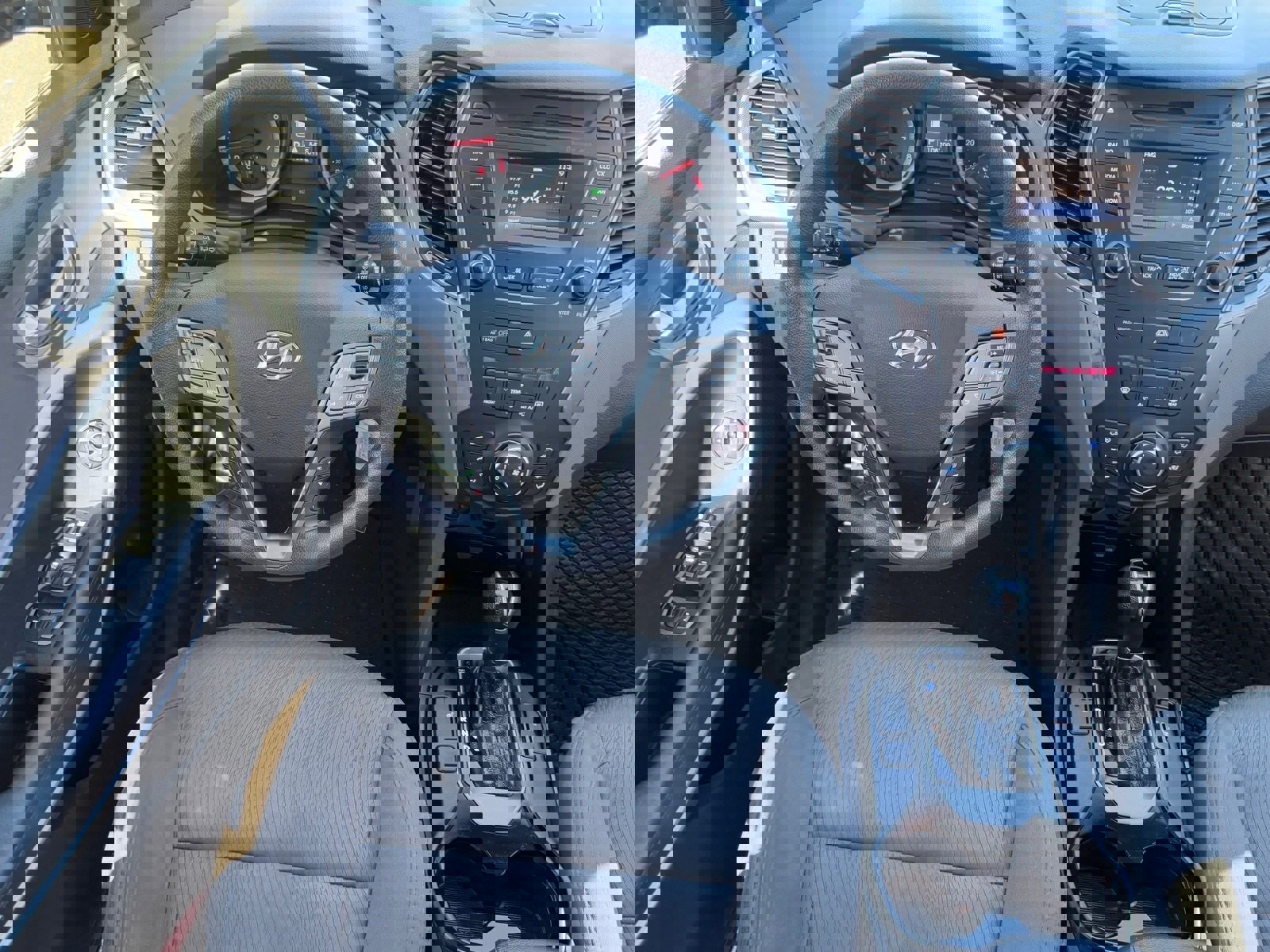 Used 2015 Hyundai Santa Fe Sport w/ Option Group 02 image 13