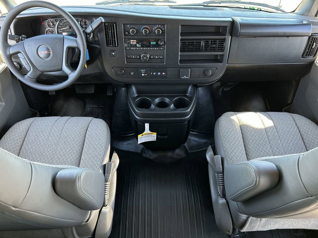 New 2025 GMC Savana 3500 LS image 19
