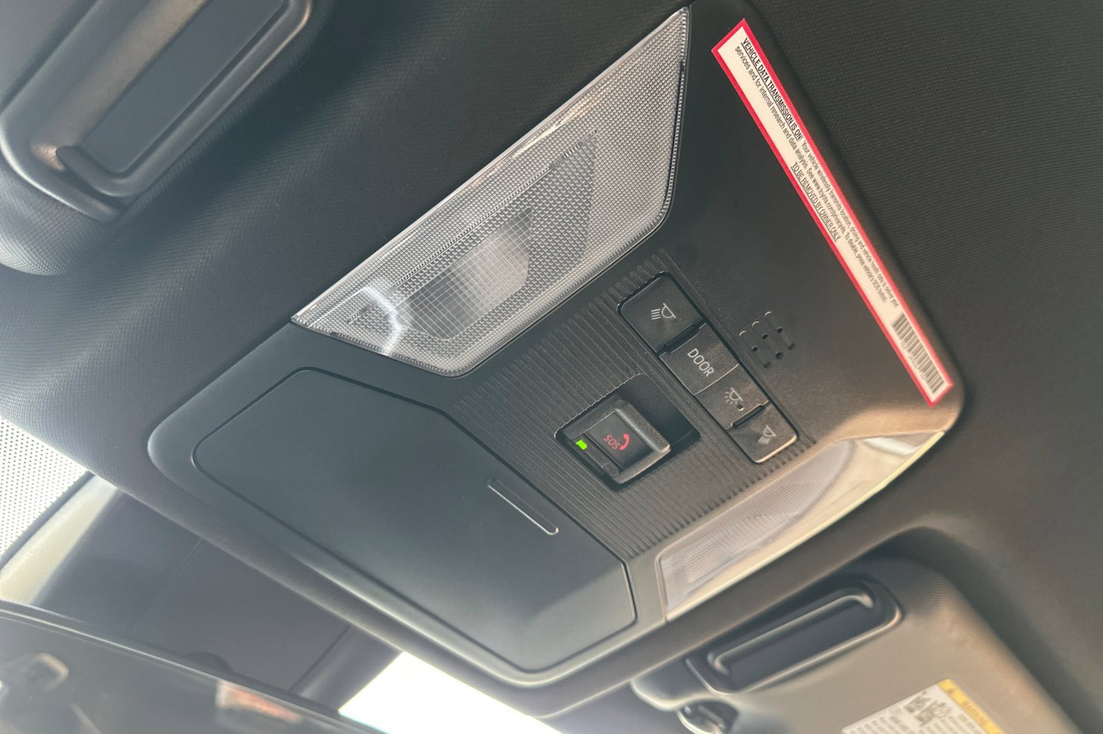 Used 2024 Toyota RAV4 SE image 24