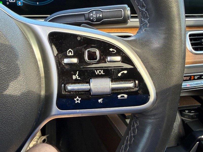 Used 2020 Mercedes-Benz GLS 450 4MATIC image 22