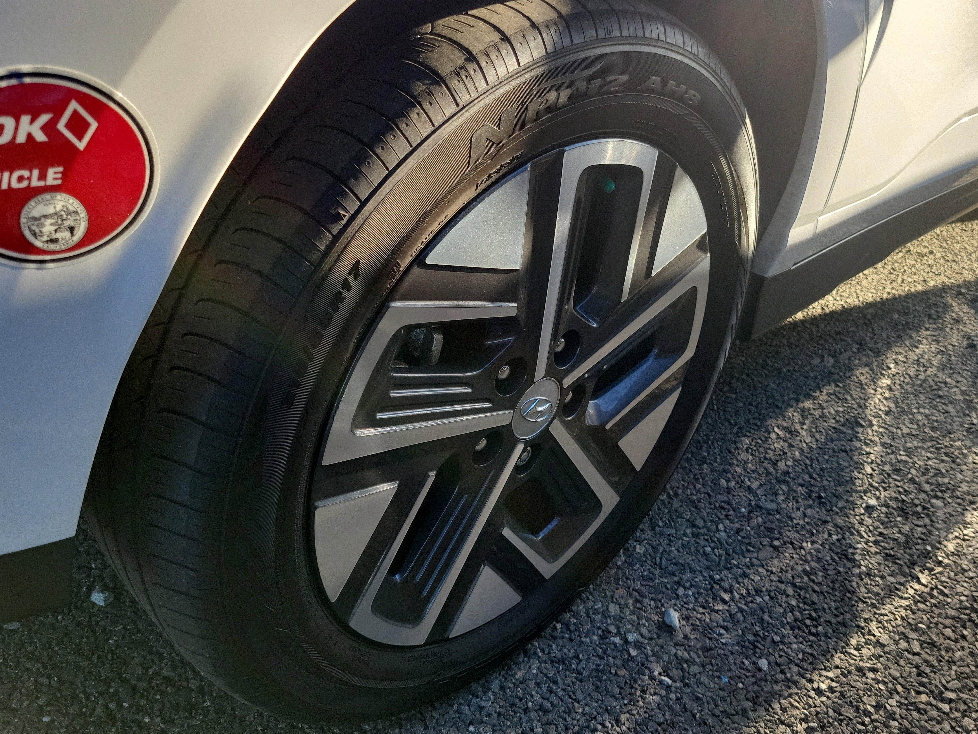 Used 2023 Hyundai Kona SEL image 5