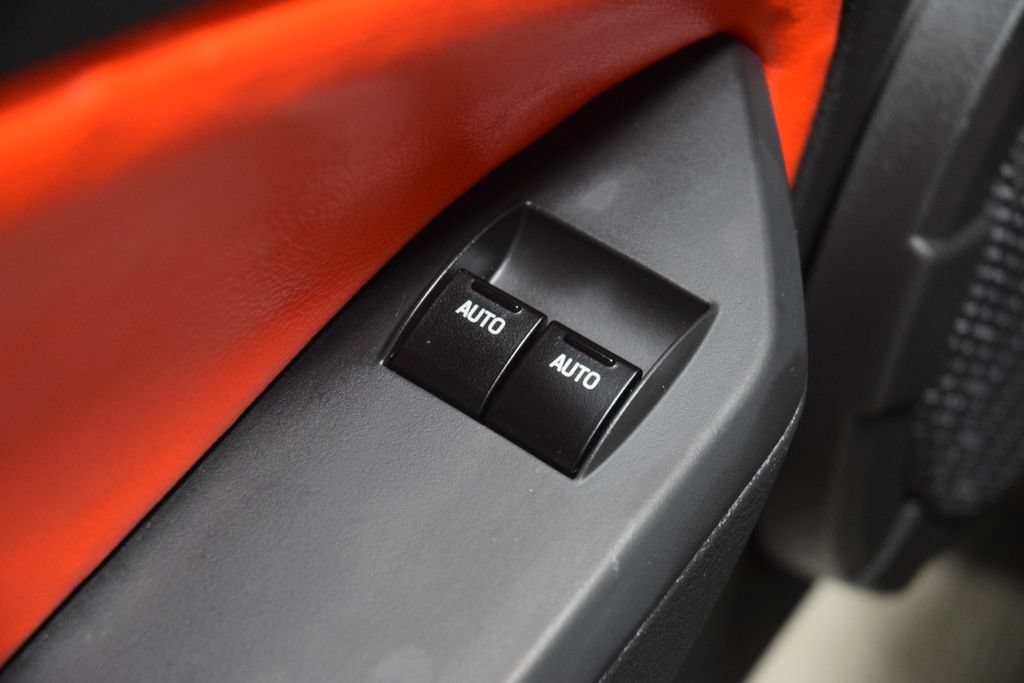 Used 2009 Ford Mustang Shelby GT500 RWD image 48