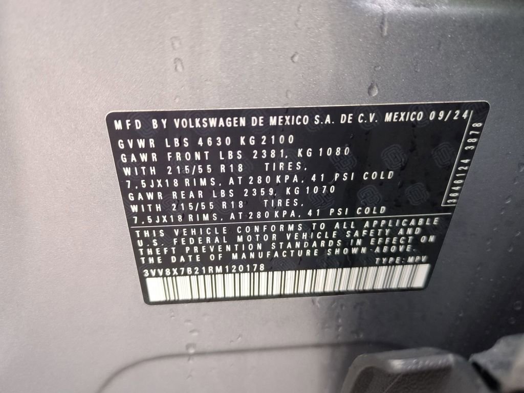 Used 2024 Volkswagen Taos S image 39