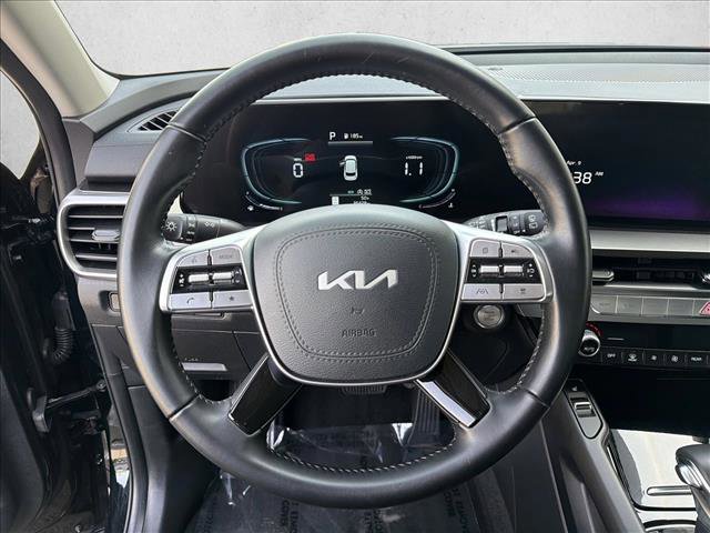 Used 2025 Kia Telluride S image 14