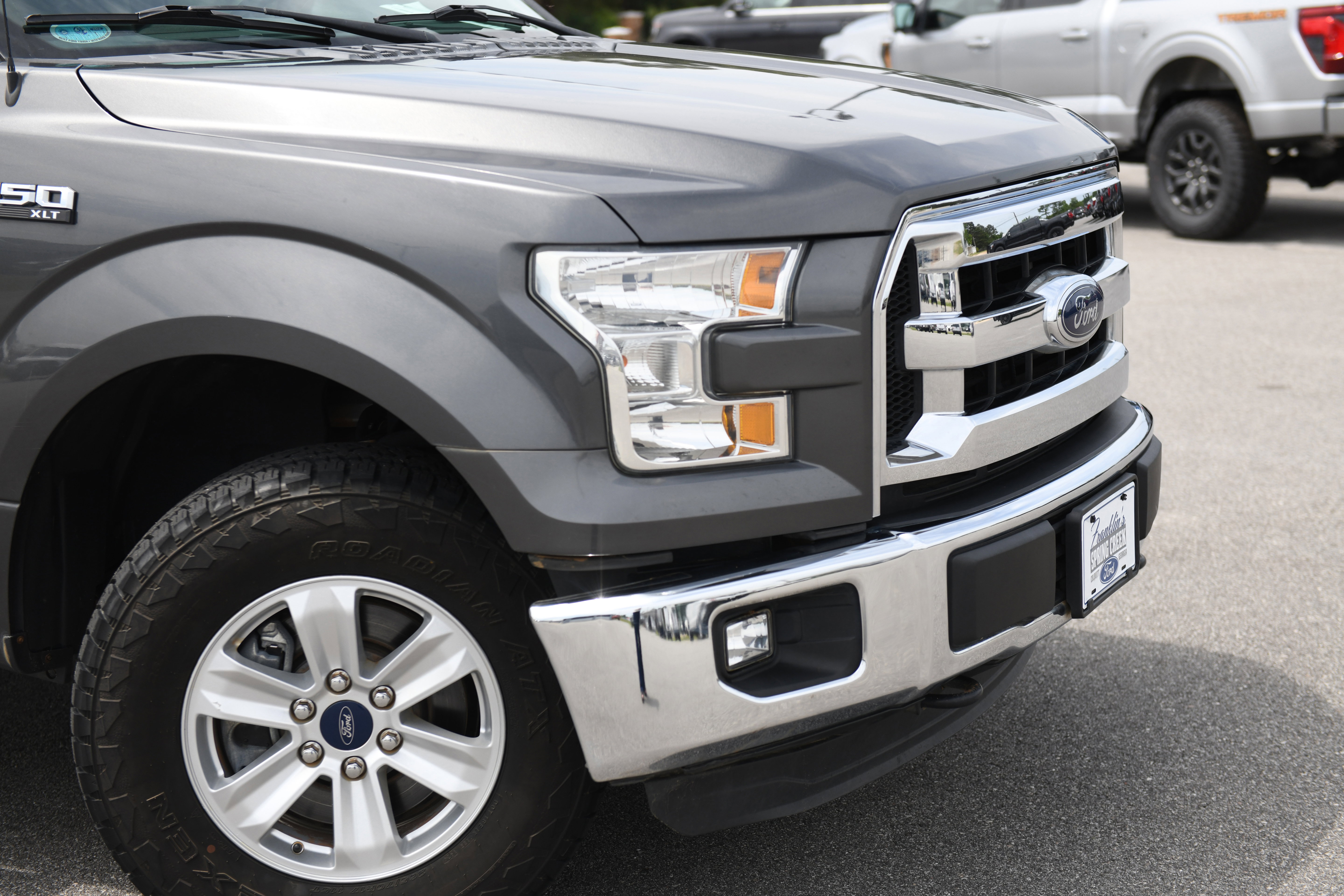 Used 2016 Ford F150 XLT AWD/4WD image 2