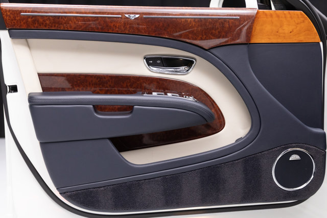 Used 2017 Bentley Mulsanne RWD image 47