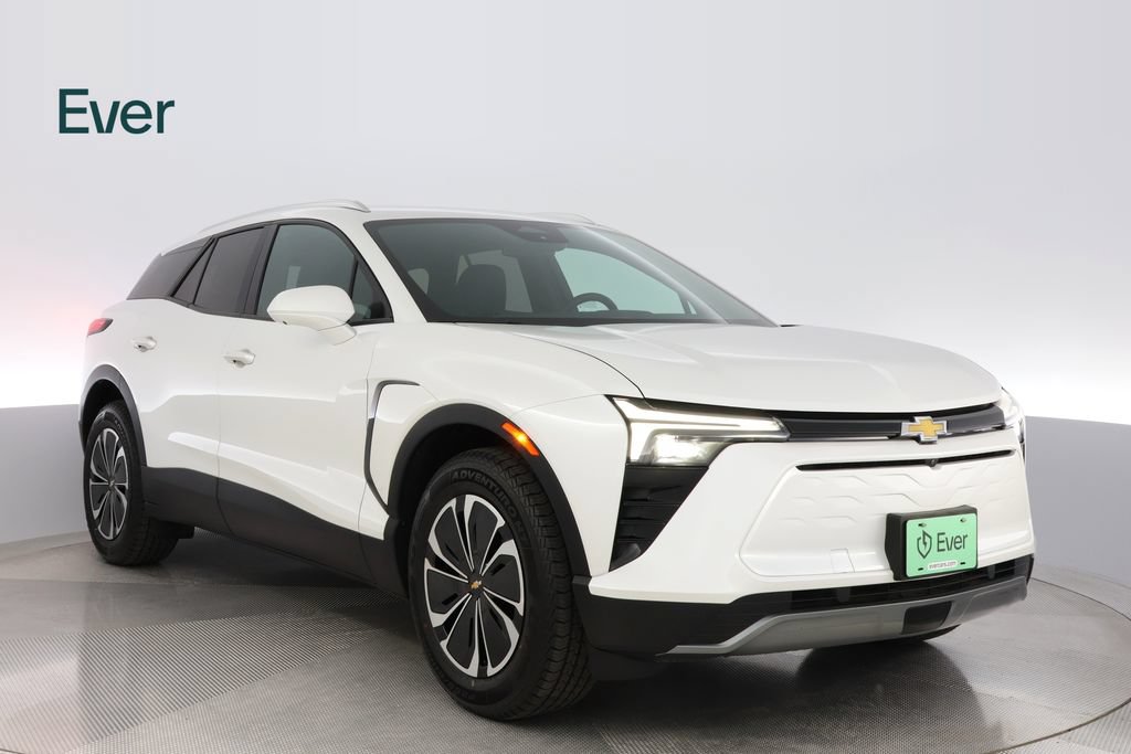 Used 2024 Chevrolet Blazer EV LT AWD/4WD image 13