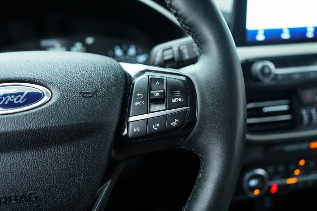 Used 2021 Ford Escape SE w/ Convenience Package image 24